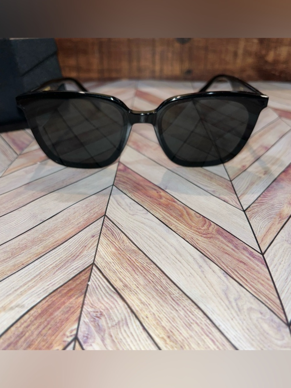 GENTLE MONSTER Lilit polarized Black Sunglasses grey lenses w/ a case - Picture 2 of 9